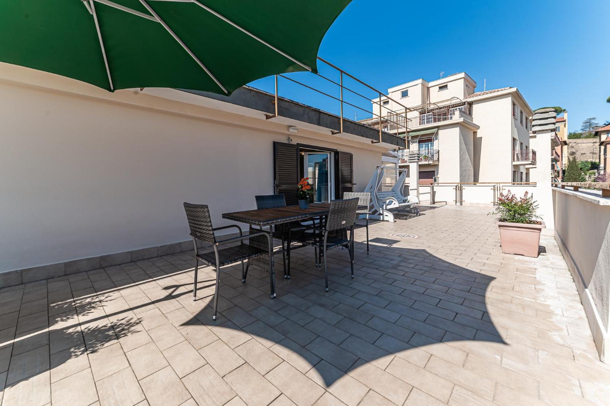 Consoli Penthouse - Terrace With A View On Saint Peter's Apartment